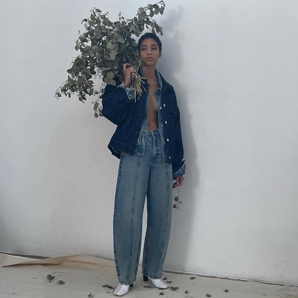 Size 28 barrel jeans